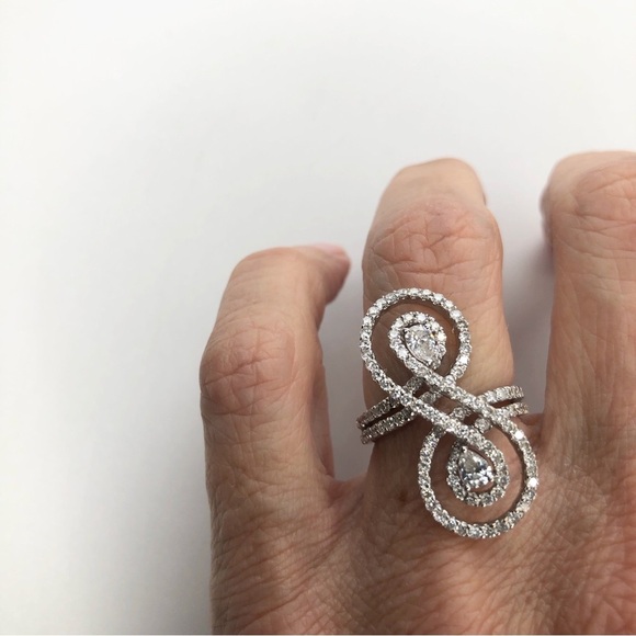 18KT WG natural D Diamond 2.5 CT Cocktail Ring - Picture 9 of 13